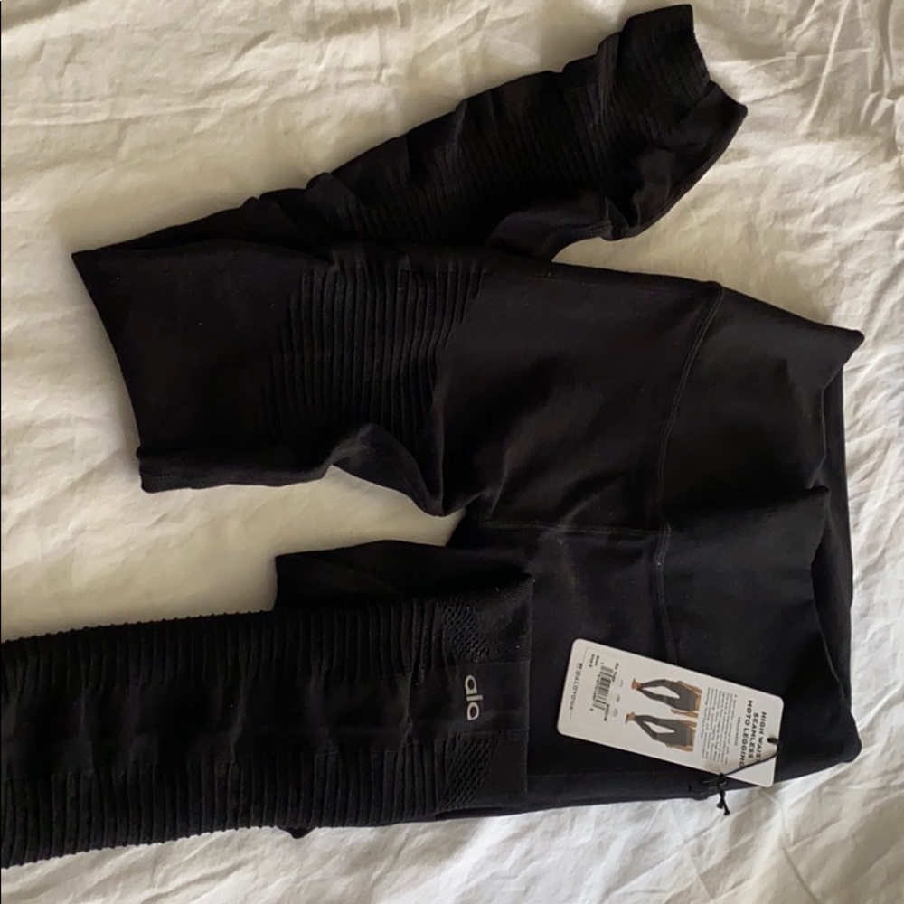 Alo yoga legging